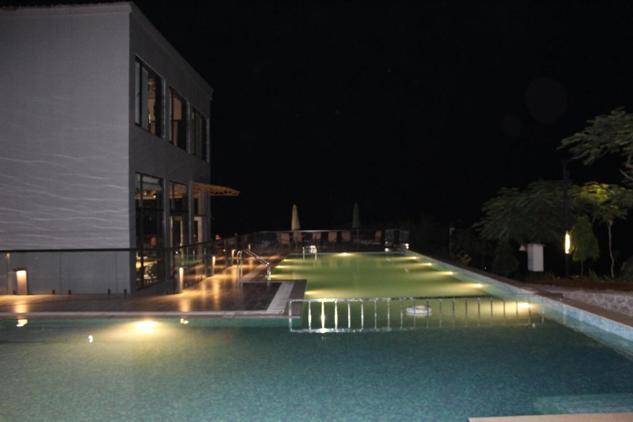 Paraiso Resort & Club Igatpuri Kültér fotó