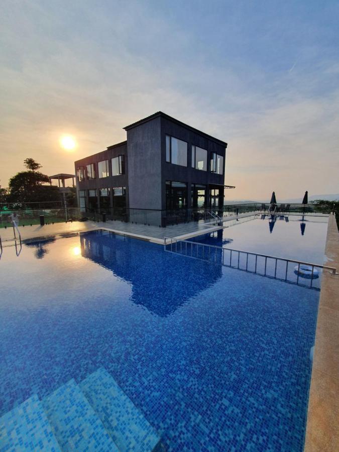 Paraiso Resort & Club Igatpuri Kültér fotó